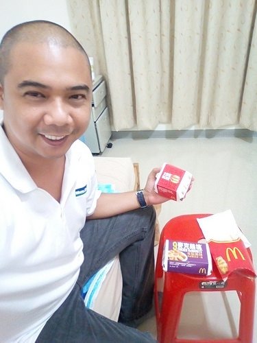 My simple birthday celebration alone in abroad
